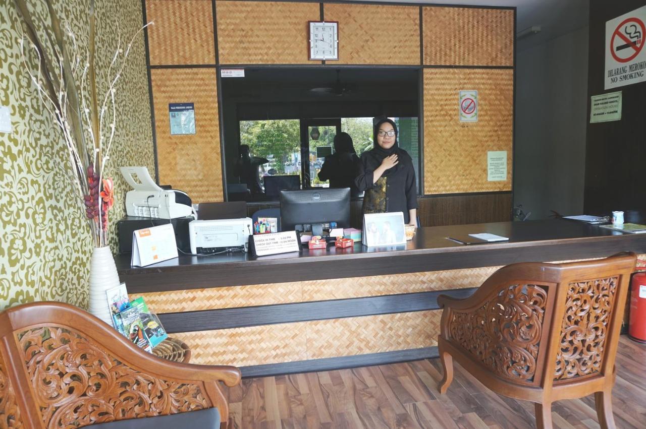 1 Baron Motel Kuah Zewnętrze zdjęcie