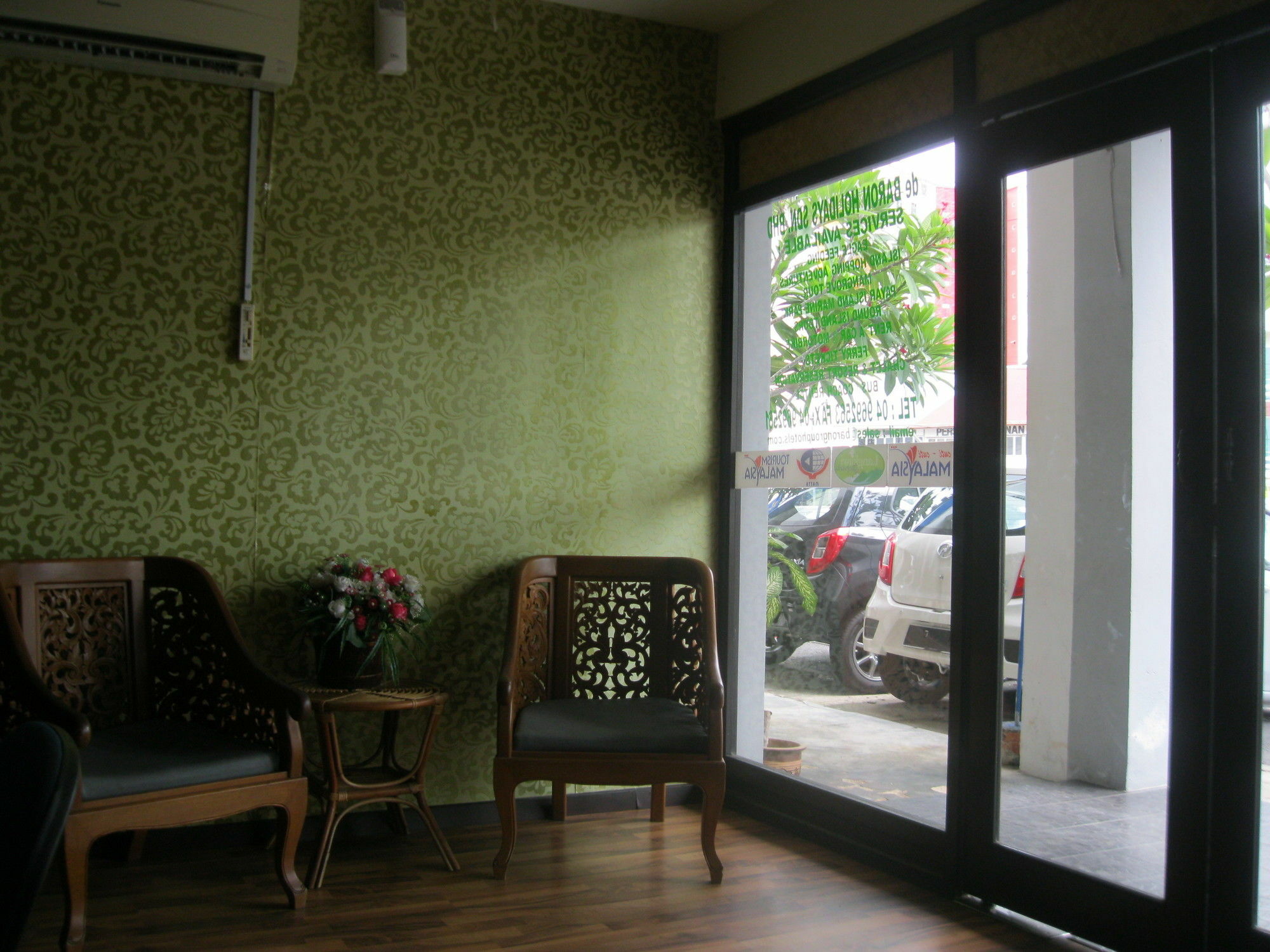 1 Baron Motel Kuah Zewnętrze zdjęcie